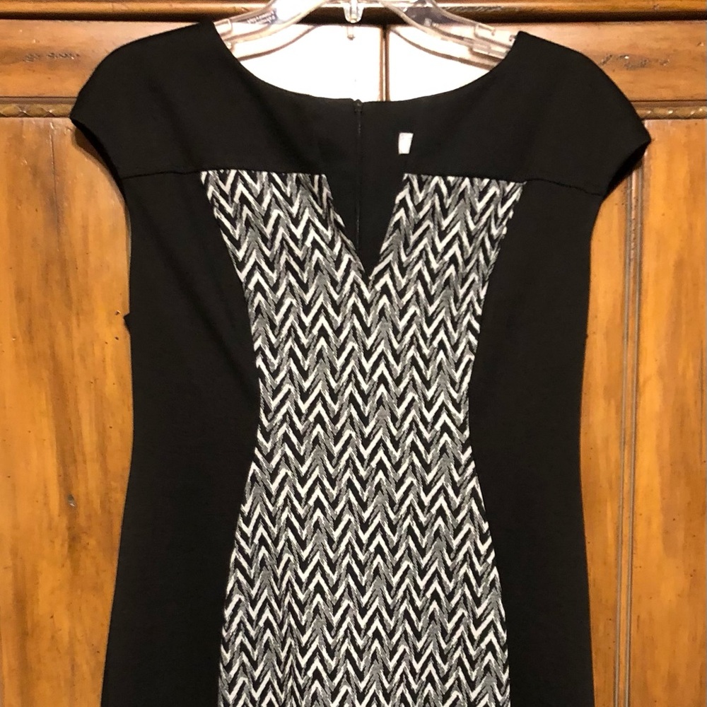 Black dress, sleeveless, Size 10P.